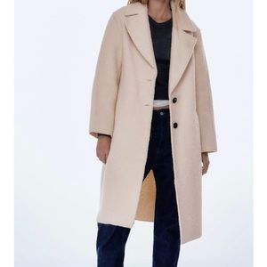 SOLD OUT ZARA BOUCLE CREAM JACKET XS